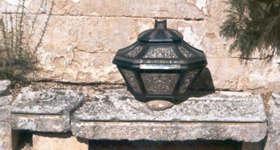 Urna y Sepulcro de San García en al Iglesia del Monasterio de Arlaza