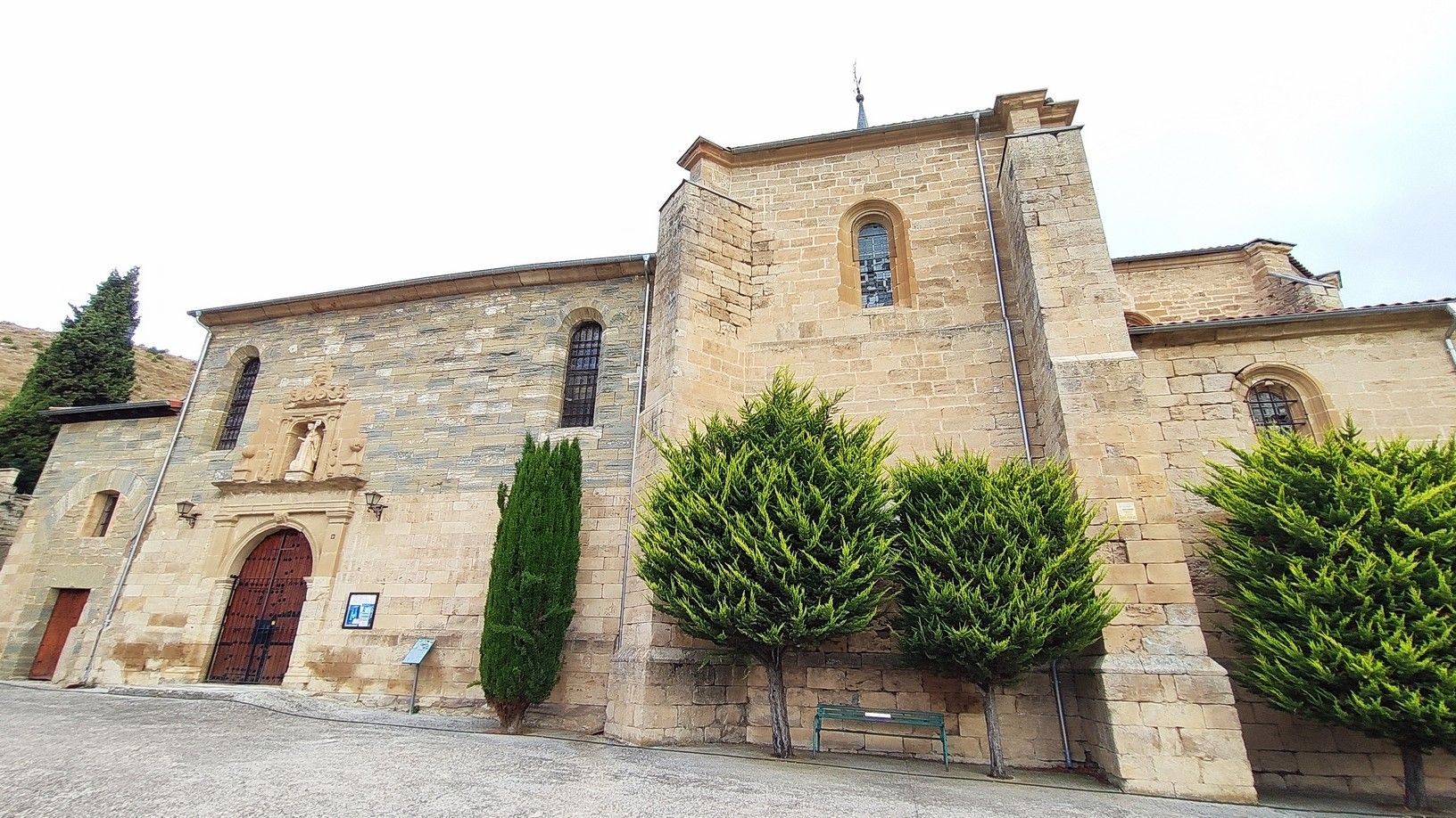 IGLESIA DE NªSª DE ALIENDE