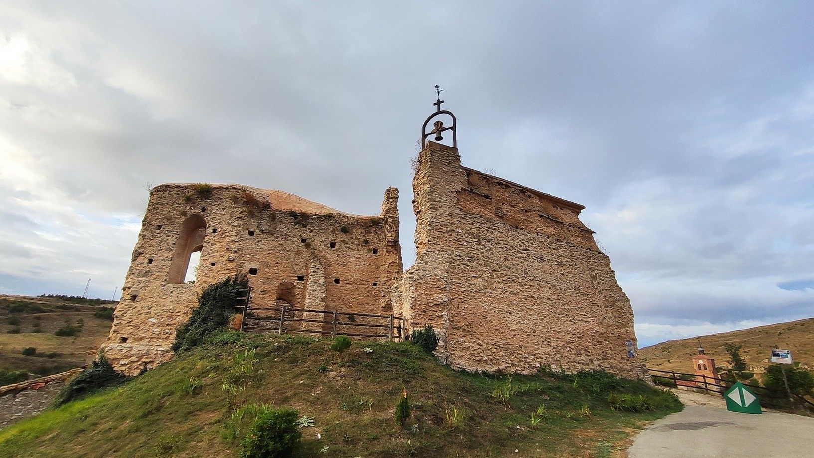 IGLESIA FORTALEZA DE SAN ANDRÉS