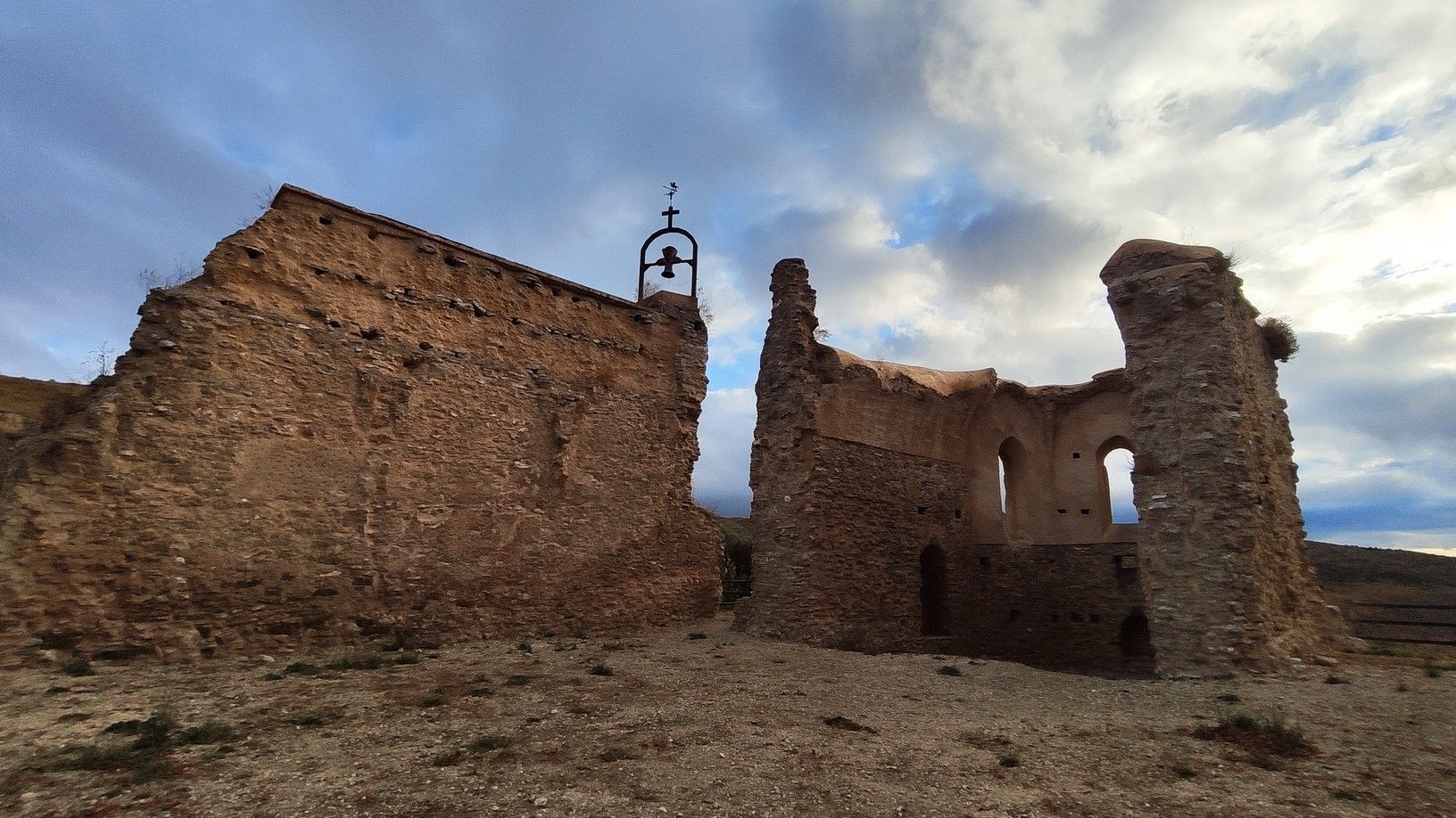 IGLESIA FORTALEZA DE SAN ANDRÉS